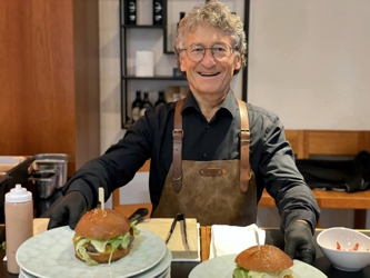 Mehr über den Artikel erfahren Burger Sepp 2022