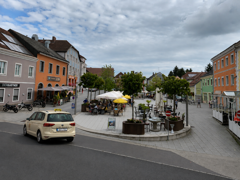 Mehr über den Artikel erfahren City-Taxi